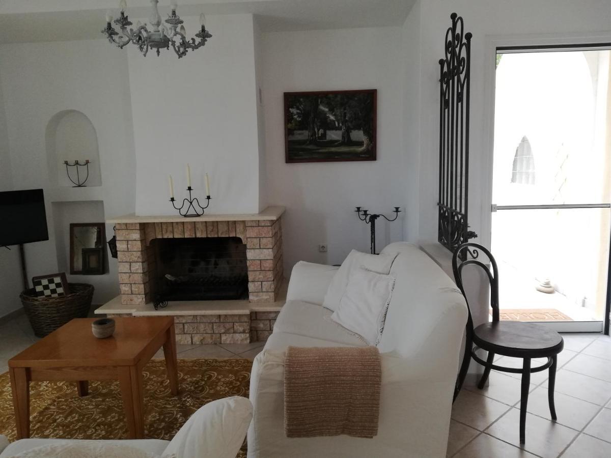 Olea Home Agia Pelagia Chlomou Ngoại thất bức ảnh